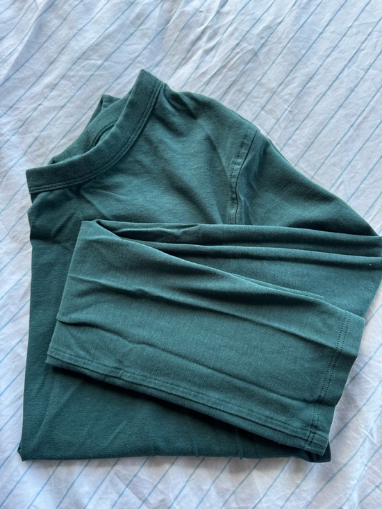 Lululemon Tops - Lululemon Forest Green Long Sleeve Tee, Size: XS-S
